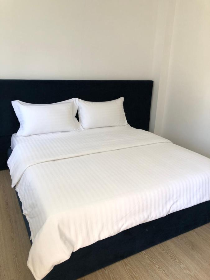 Holiday Apartment Тирана Екстериор снимка